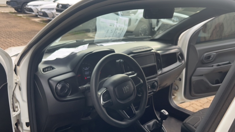 FIAT STRADA 1.3 FIREFLY FLEX FREEDOM CS MANUAL