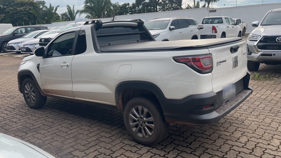 FIAT STRADA 1.3 FIREFLY FLEX FREEDOM CS MANUAL