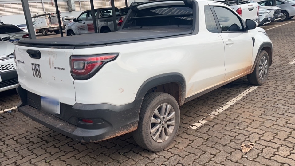 FIAT STRADA 1.3 FIREFLY FLEX FREEDOM CS MANUAL