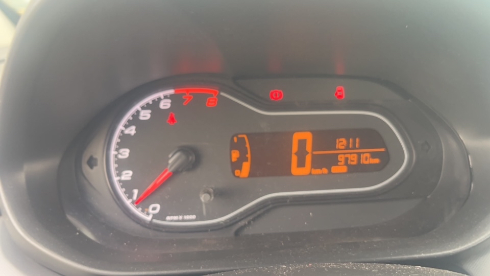 CHEVROLET JOY 1.0 8V BLACK EDITION FLEX MEC