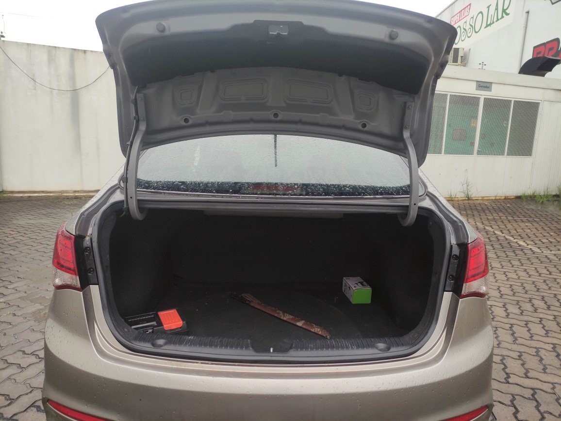 HYUNDAI HB20S 1.6 STYLE 16V FLEX 4P AUTOMATICO