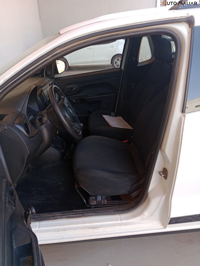 FIAT STRADA 1.4 FIRE FLEX ENDURANCE CS MANUAL