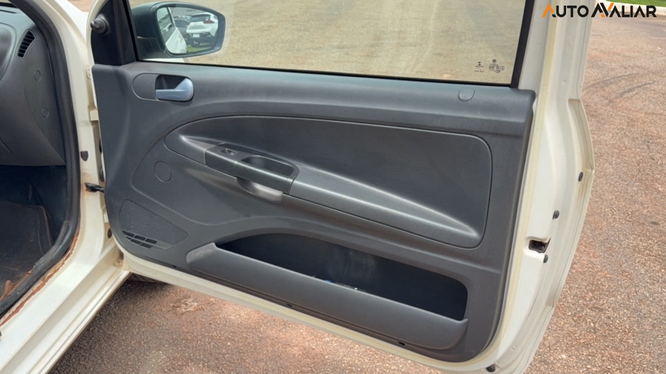 VOLKSWAGEN SAVEIRO 1.6 CROSS CD 16V FLEX 2P MANUAL