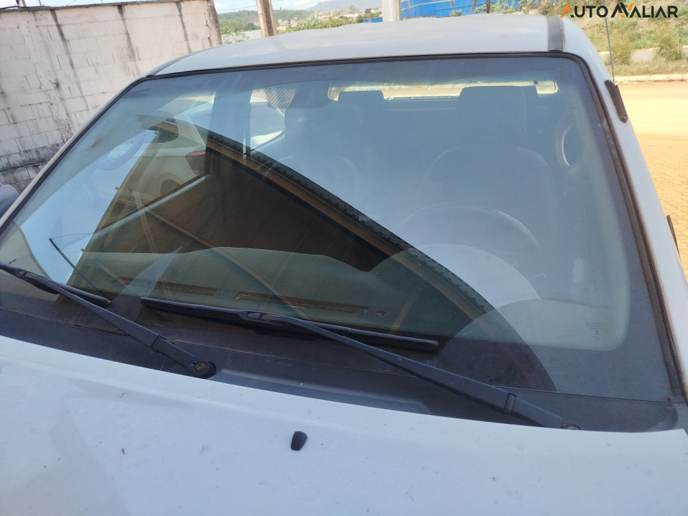 TOYOTA HILUX 2.5 STD 4X4 CD 16V TURBO DIESEL 4P MANUAL