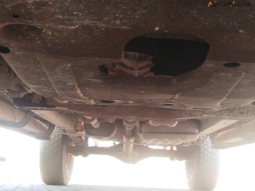 TOYOTA HILUX 2.5 STD 4X4 CD 16V TURBO DIESEL 4P MANUAL