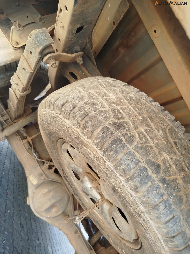 TOYOTA HILUX 2.5 STD 4X4 CD 16V TURBO DIESEL 4P MANUAL