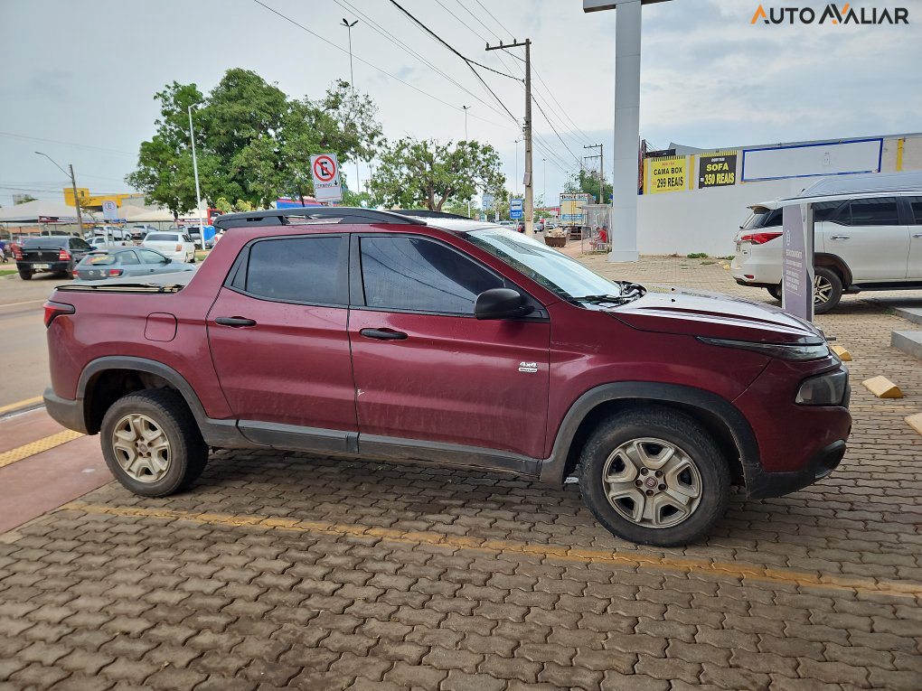 FIAT TORO 2.0 16V TURBO DIESEL FREEDOM 4WD MANUAL