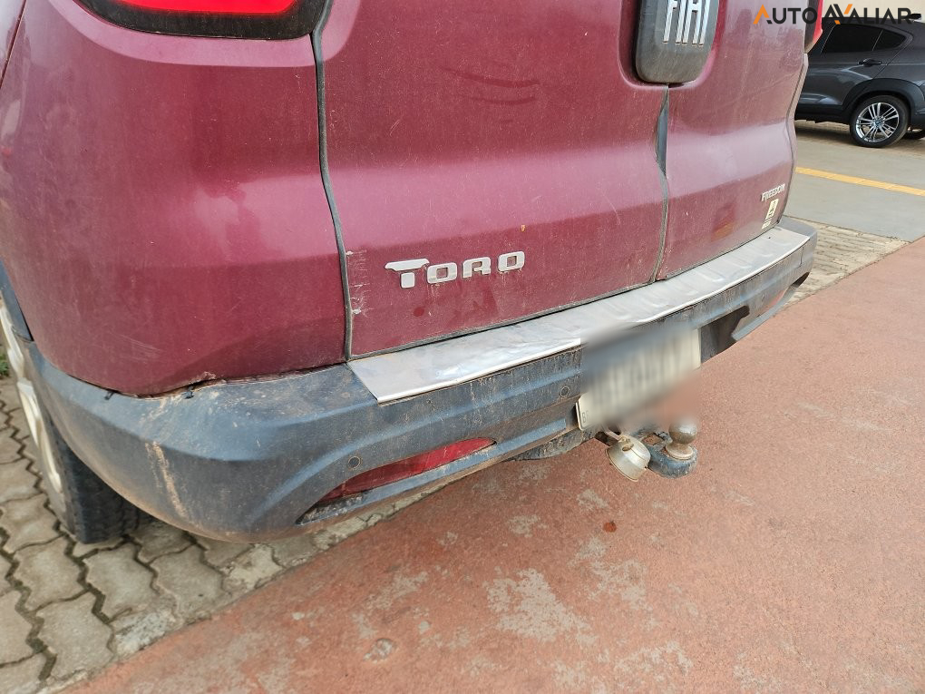 FIAT TORO 2.0 16V TURBO DIESEL FREEDOM 4WD MANUAL