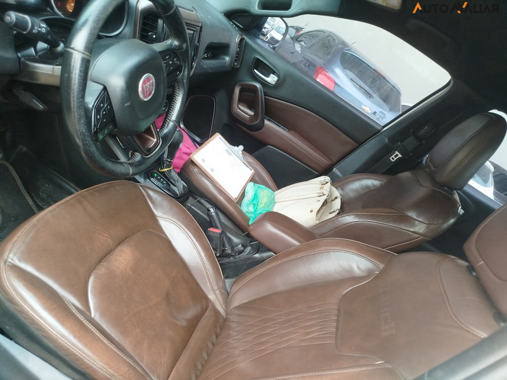 FIAT TORO 2.0 16V TURBO DIESEL RANCH 4WD AT9