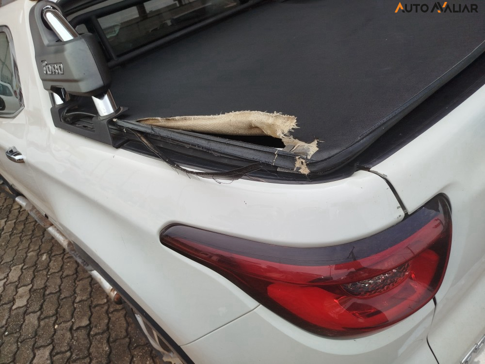 FIAT TORO 2.0 16V TURBO DIESEL RANCH 4WD AT9