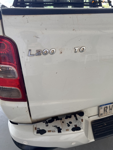 MITSUBISHI L200 TRITON  2.4 16V TURBO DIESEL SPORT GL CD 4P 4X4 MANUAL