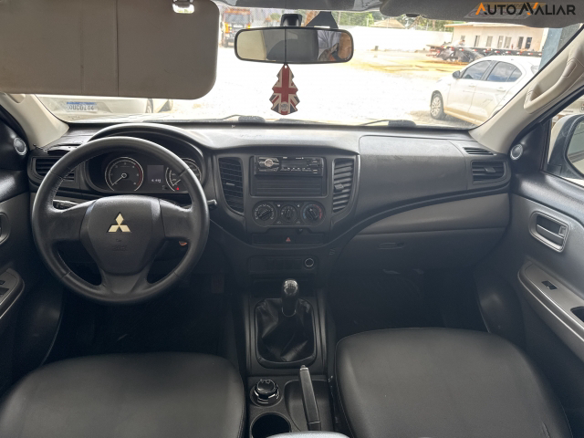 MITSUBISHI L200 TRITON  2.4 16V TURBO DIESEL SPORT GL CD 4P 4X4 MANUAL