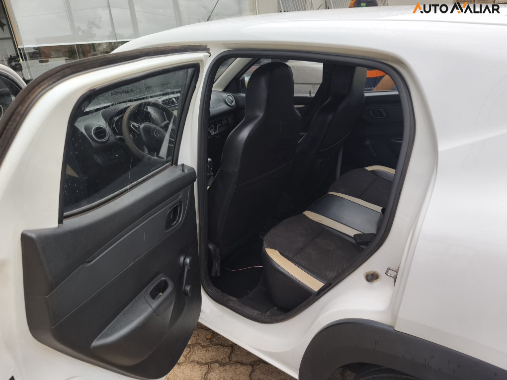 RENAULT KWID 1.0 12V SCE FLEX INTENSE MANUAL