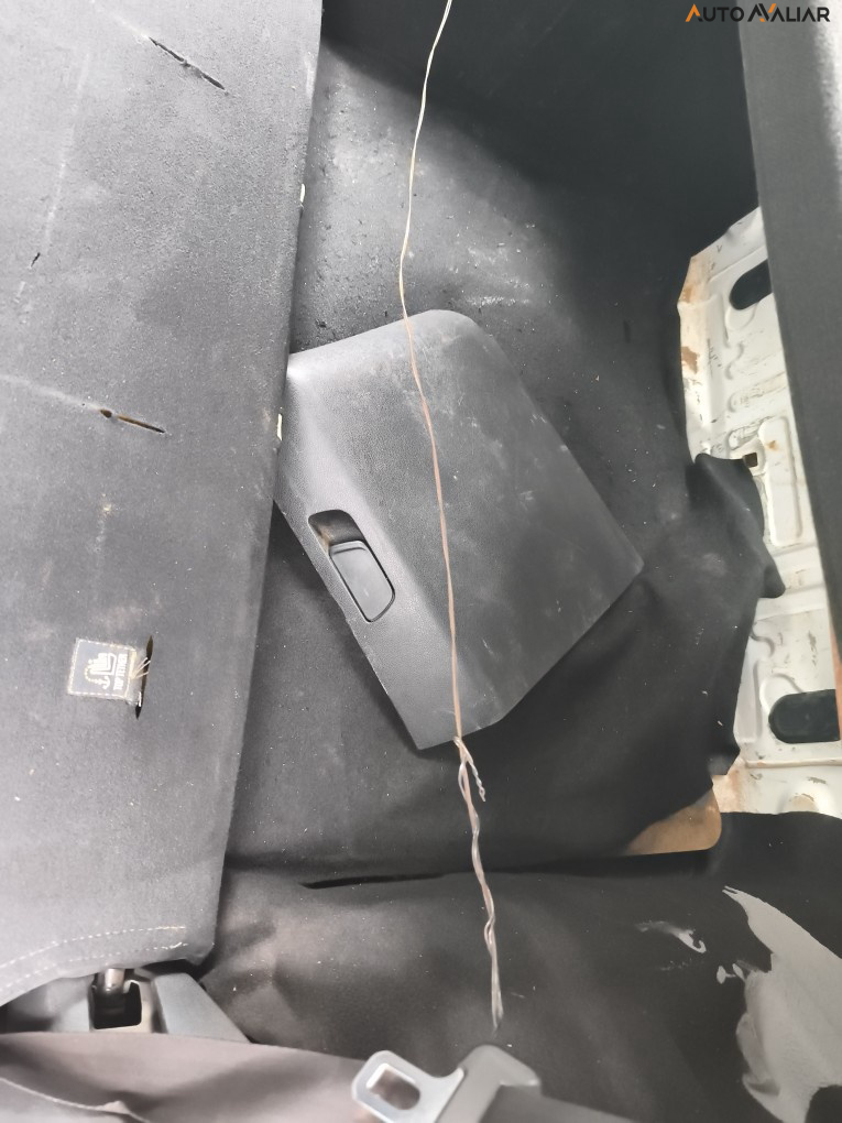 RENAULT KWID 1.0 12V SCE FLEX INTENSE MANUAL