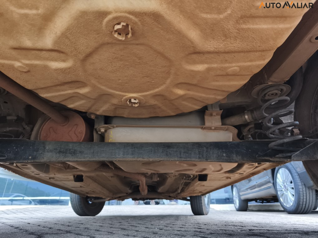 RENAULT KWID 1.0 12V SCE FLEX INTENSE MANUAL