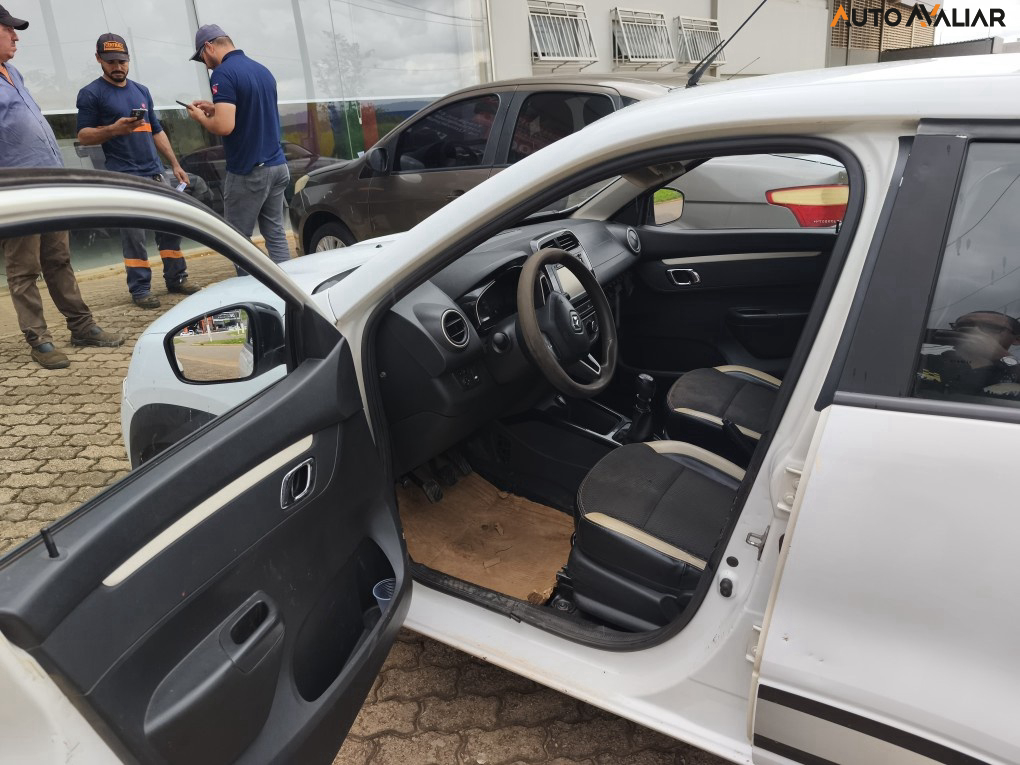 RENAULT KWID 1.0 12V SCE FLEX INTENSE MANUAL