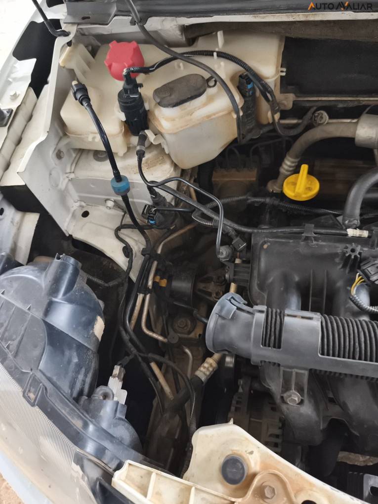 RENAULT KWID 1.0 12V SCE FLEX INTENSE MANUAL