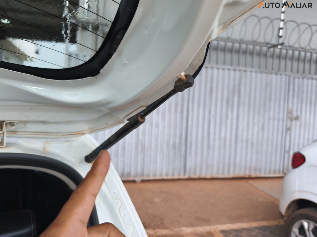 RENAULT KWID 1.0 12V SCE FLEX INTENSE MANUAL