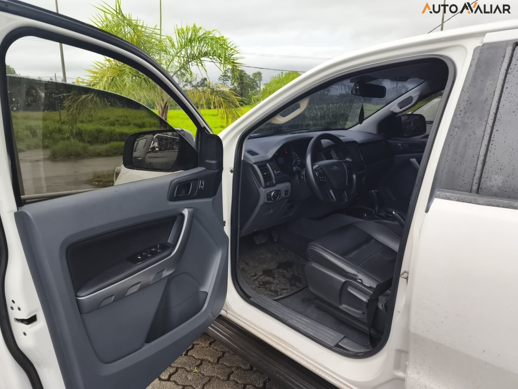 FORD RANGER 2.2 XLS 4X4 CD 16V DIESEL 4P AUTOMATICO