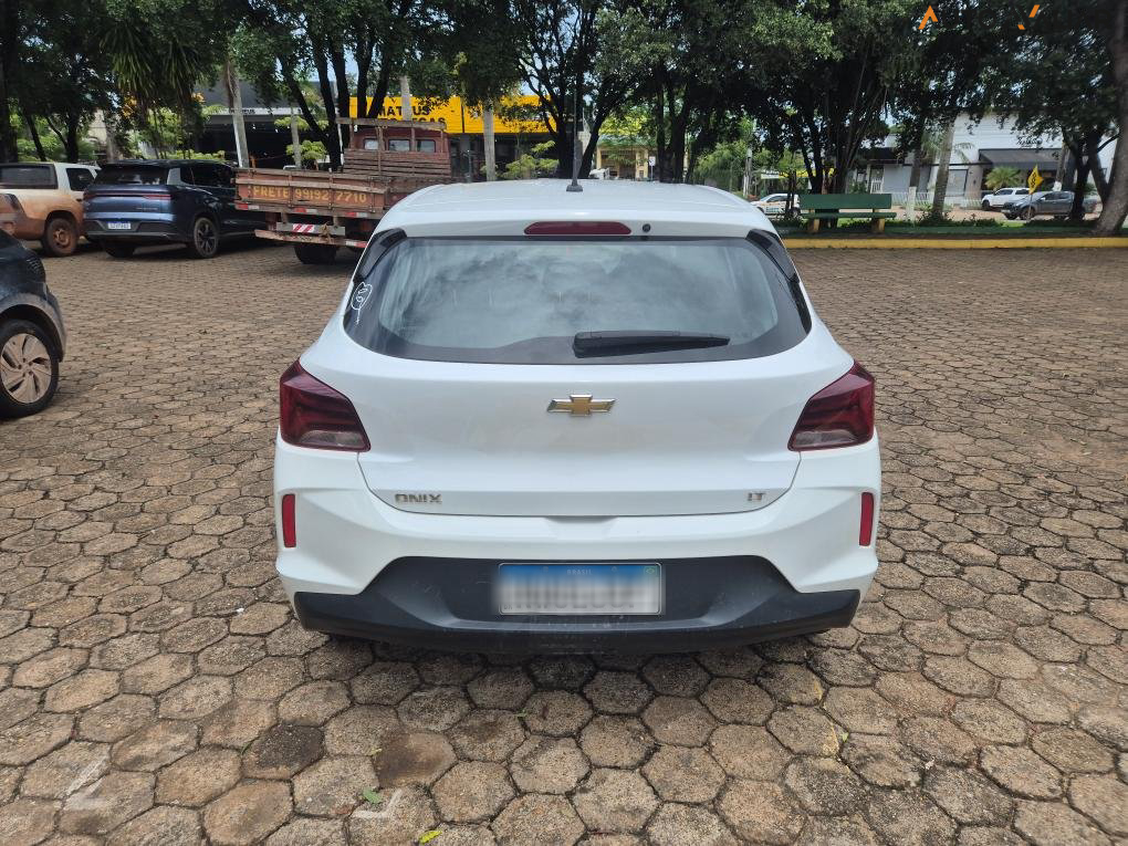 CHEVROLET ONIX 1.0 FLEX LT MANUAL