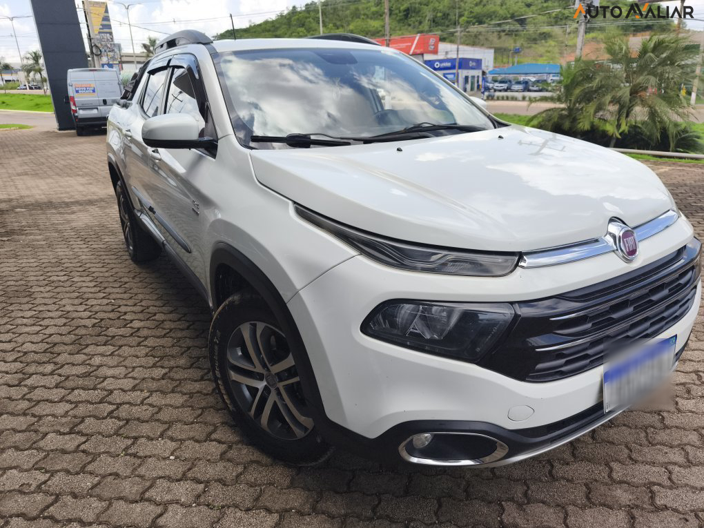 FIAT TORO 2.0 16V TURBO DIESEL FREEDOM 4WD MANUAL