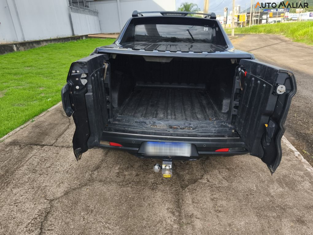 FIAT TORO 2.0 16V TURBO DIESEL ULTRA 4WD AT9