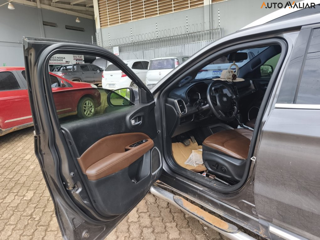 FIAT TORO 2.0 16V TURBO DIESEL RANCH 4WD AT9