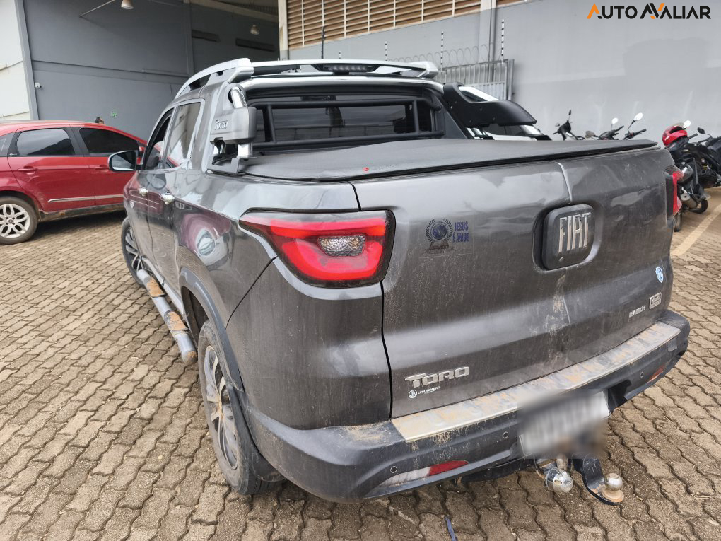 FIAT TORO 2.0 16V TURBO DIESEL RANCH 4WD AT9