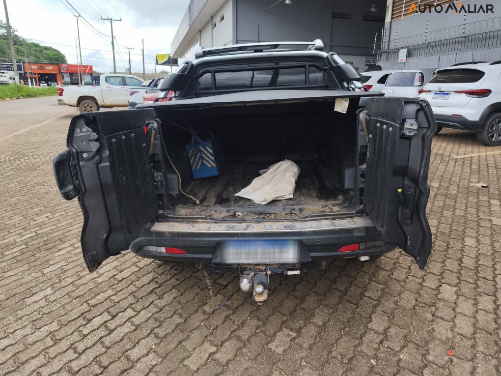 FIAT TORO 2.0 16V TURBO DIESEL RANCH 4WD AT9