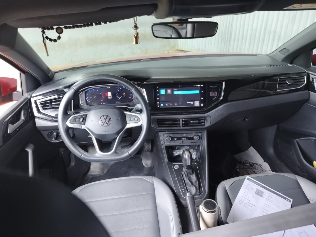 VOLKSWAGEN NIVUS 1.0 200 TSI TOTAL FLEX HIGHLINE AUTOM&Aacute;TICO