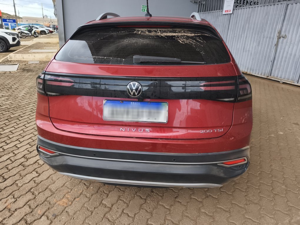 VOLKSWAGEN NIVUS 1.0 200 TSI TOTAL FLEX HIGHLINE AUTOM&Aacute;TICO