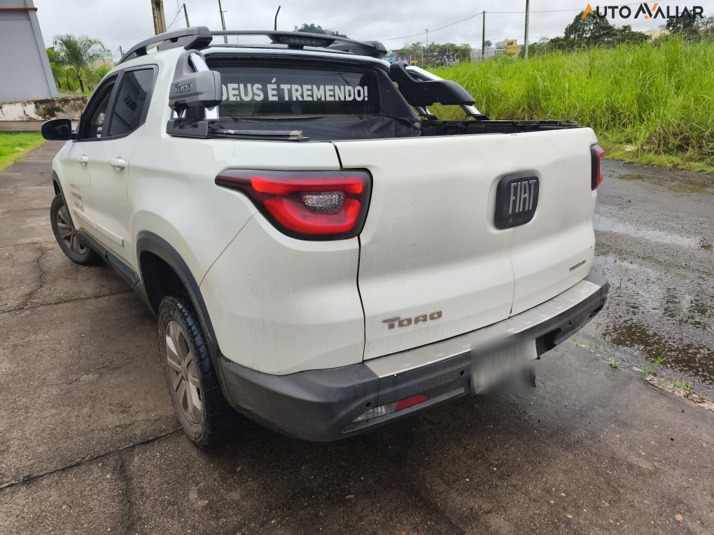 FIAT TORO 1.8 16V EVO FLEX FREEDOM AT6