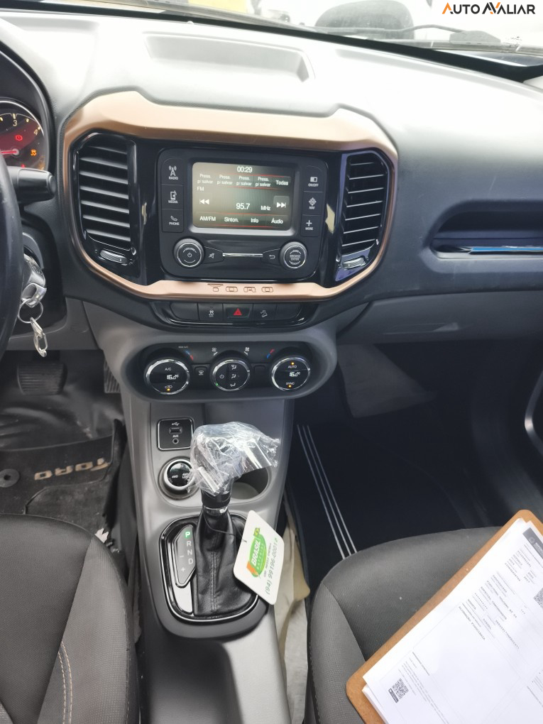 FIAT TORO 2.0 16V TURBO DIESEL VOLCANO 4WD AT9