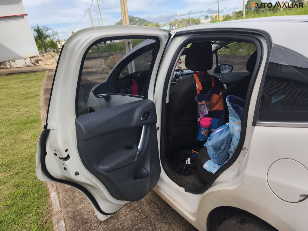 CITROEN C3 1.6 EXCLUSIVE 16V FLEX 4P AUTOMATICO