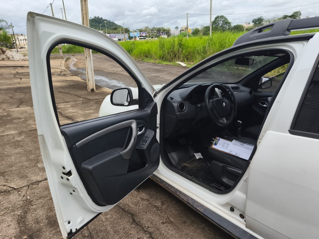 RENAULT DUSTER 1.6 16V SCE FLEX EXPRESSION X-TRONIC