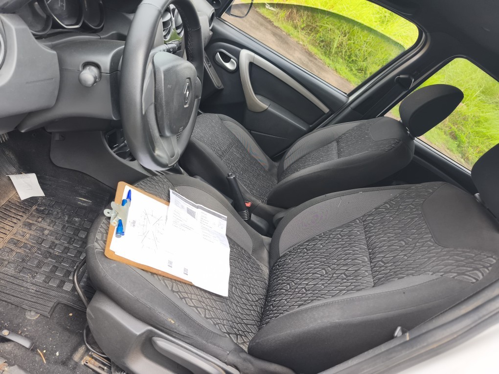 RENAULT DUSTER 1.6 16V SCE FLEX EXPRESSION X-TRONIC