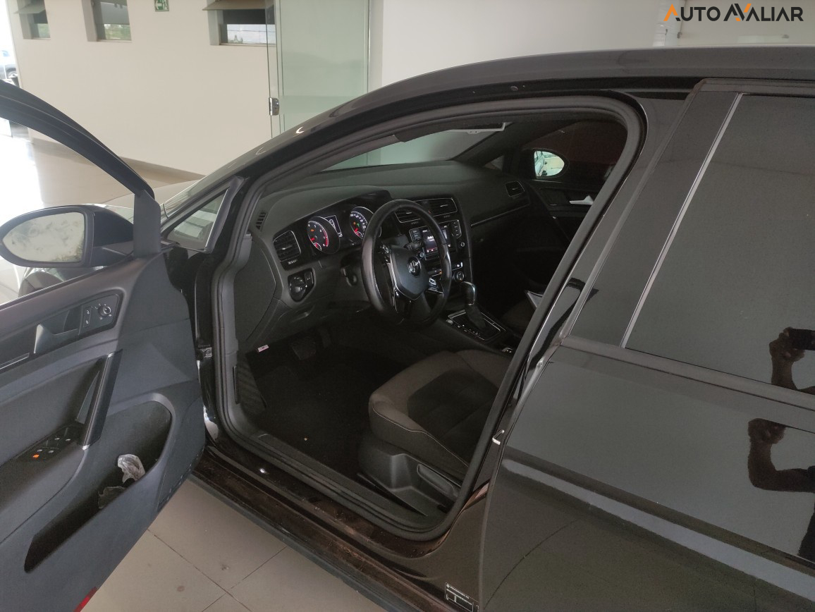 VOLKSWAGEN GOLF 1.4 TSI HIGHLINE 16V GASOLINA 4P AUTOMATICO