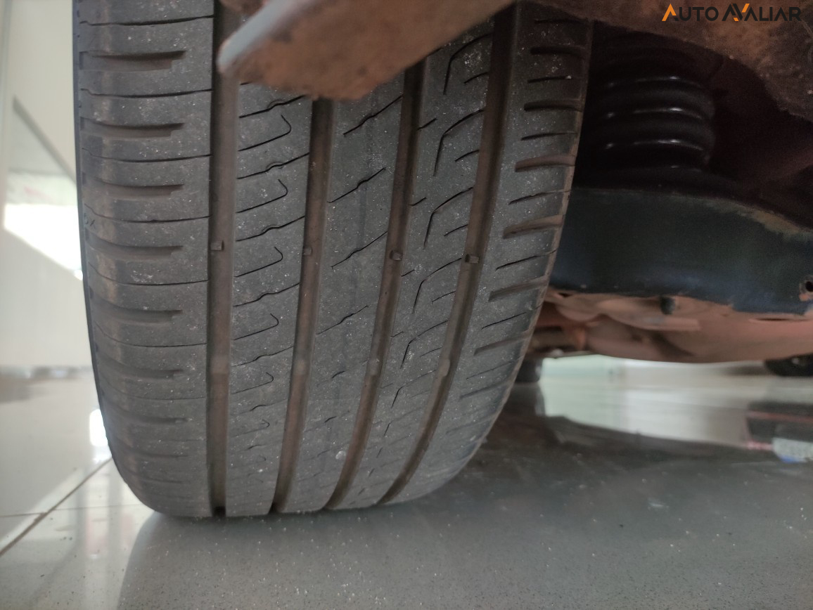 VOLKSWAGEN GOLF 1.4 TSI HIGHLINE 16V GASOLINA 4P AUTOMATICO