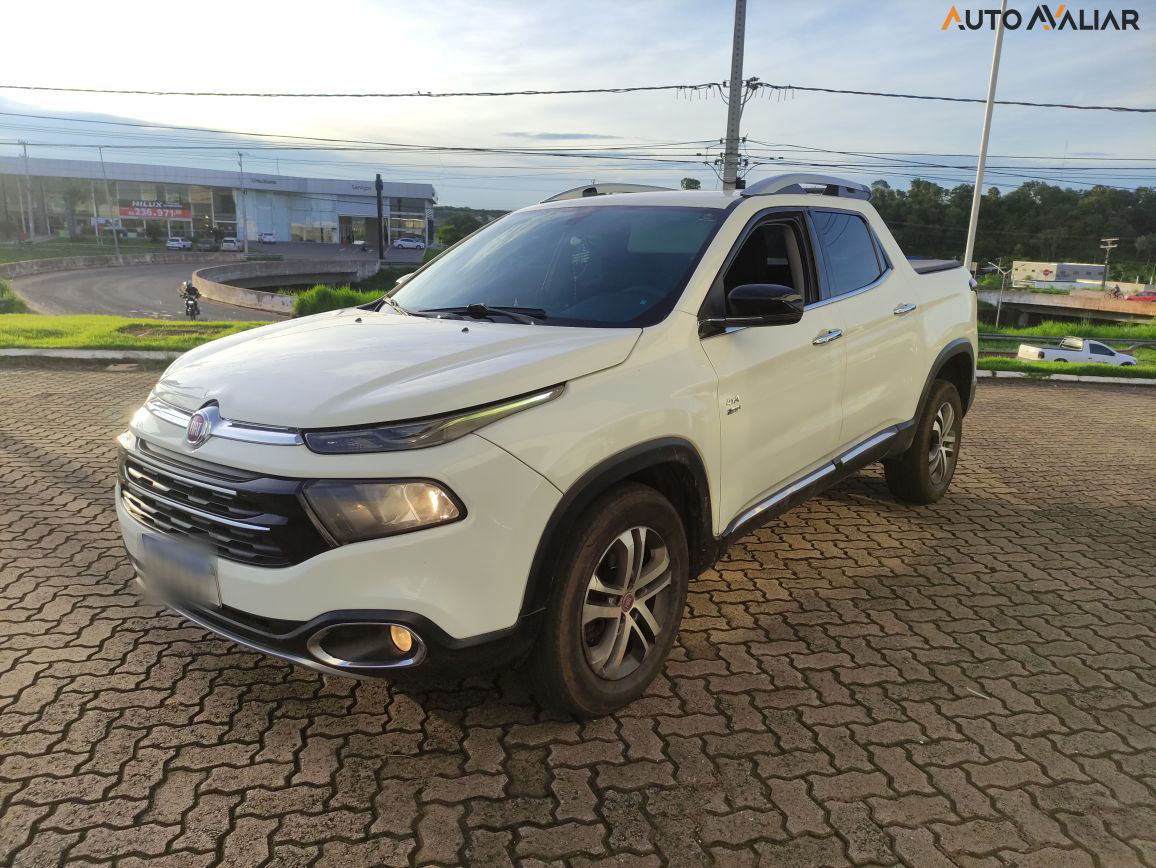 FIAT TORO 2.0 16V TURBO DIESEL VOLCANO 4WD AT9
