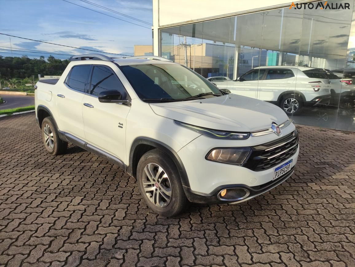 FIAT TORO 2.0 16V TURBO DIESEL VOLCANO 4WD AT9