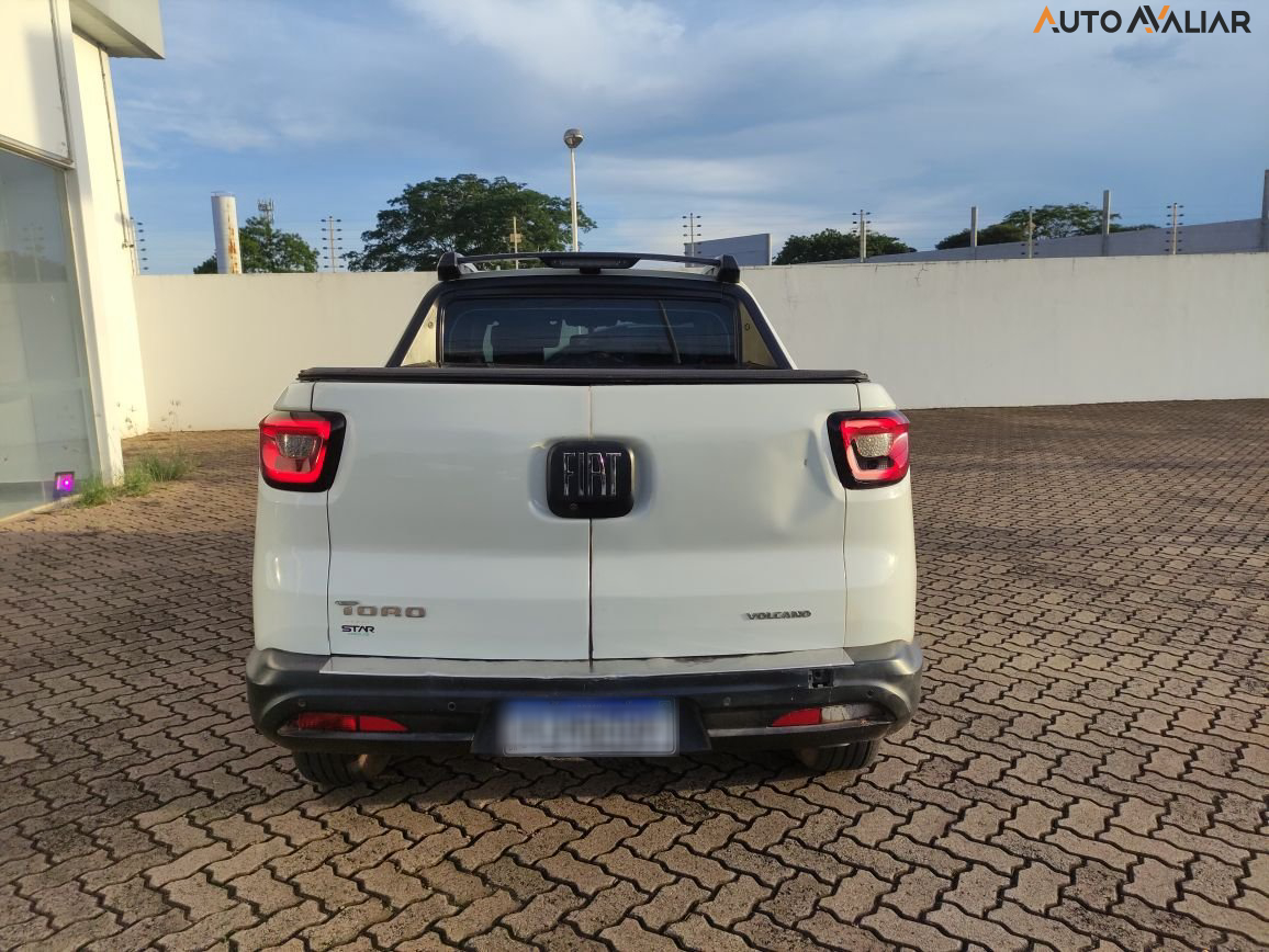 FIAT TORO 2.0 16V TURBO DIESEL VOLCANO 4WD AT9