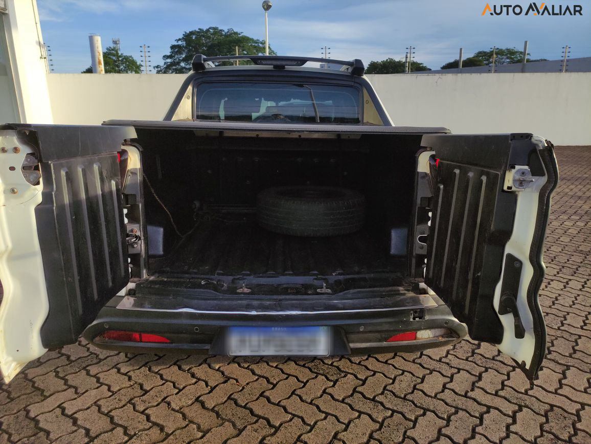 FIAT TORO 2.0 16V TURBO DIESEL VOLCANO 4WD AT9