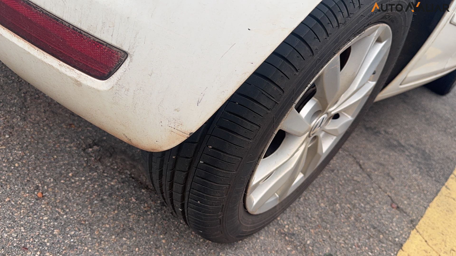 VOLKSWAGEN FOX 1.0 MI 8V FLEX 4P MANUAL