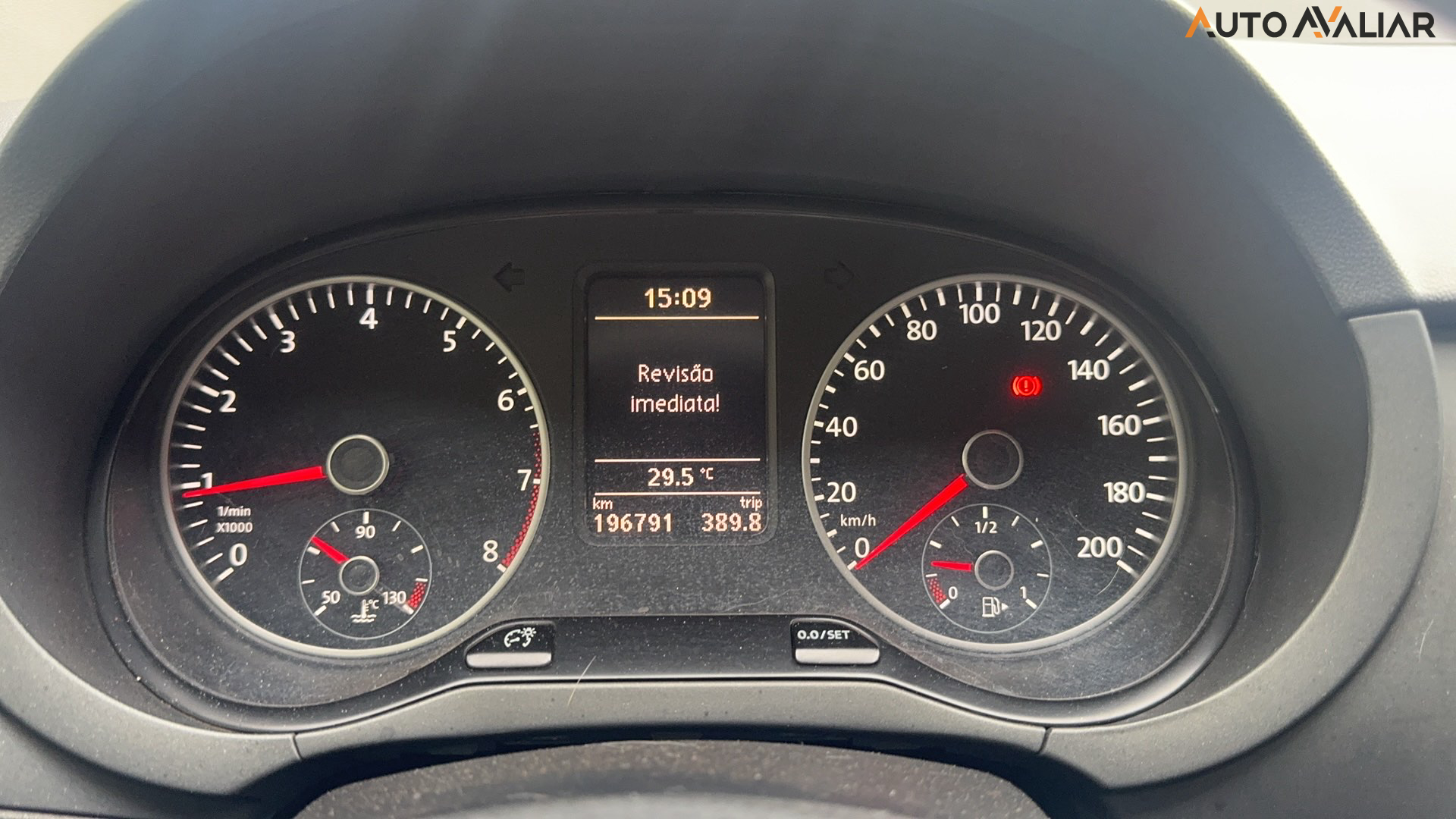 VOLKSWAGEN FOX 1.0 MI 8V FLEX 4P MANUAL