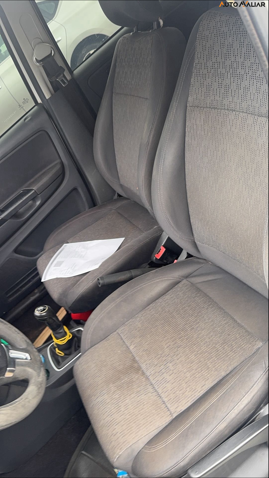 VOLKSWAGEN FOX 1.0 MI 8V FLEX 4P MANUAL