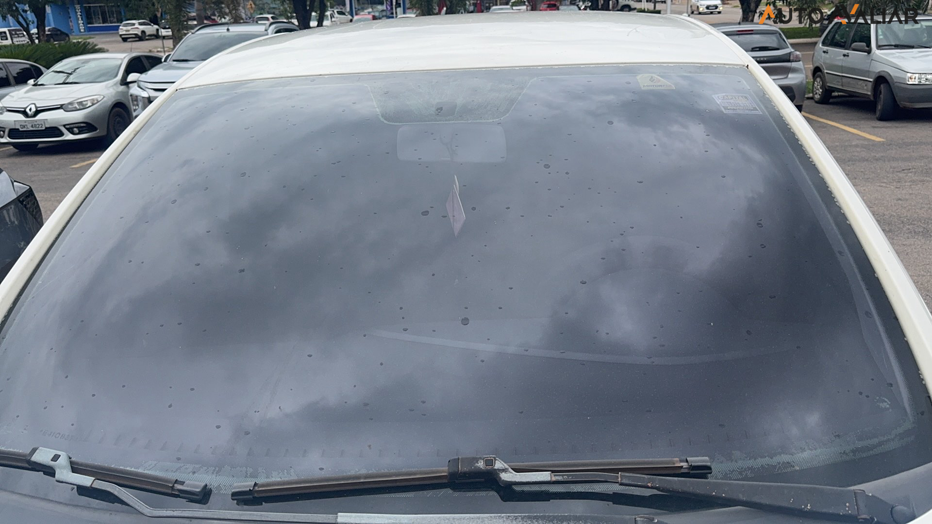 VOLKSWAGEN FOX 1.0 MI 8V FLEX 4P MANUAL