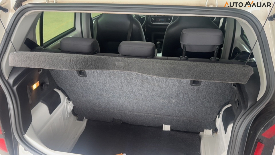 VOLKSWAGEN UP 1.0 TSI MOVE UP 12V FLEX 4P MANUAL