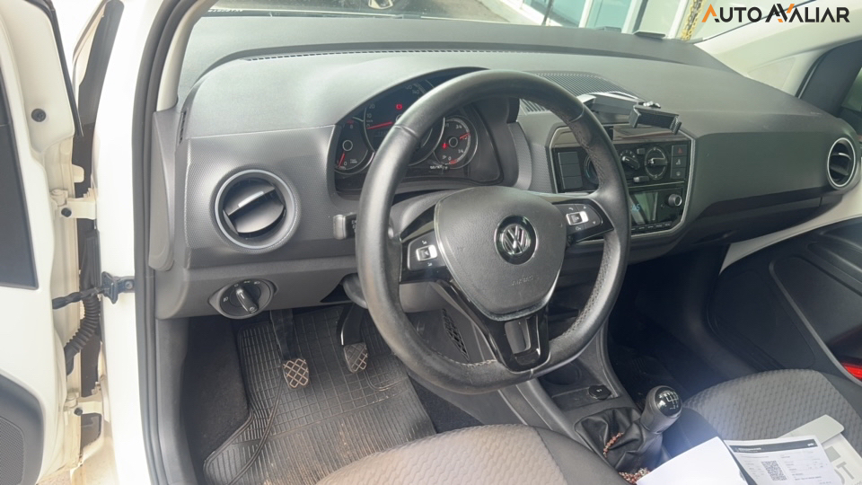 VOLKSWAGEN UP 1.0 TSI MOVE UP 12V FLEX 4P MANUAL