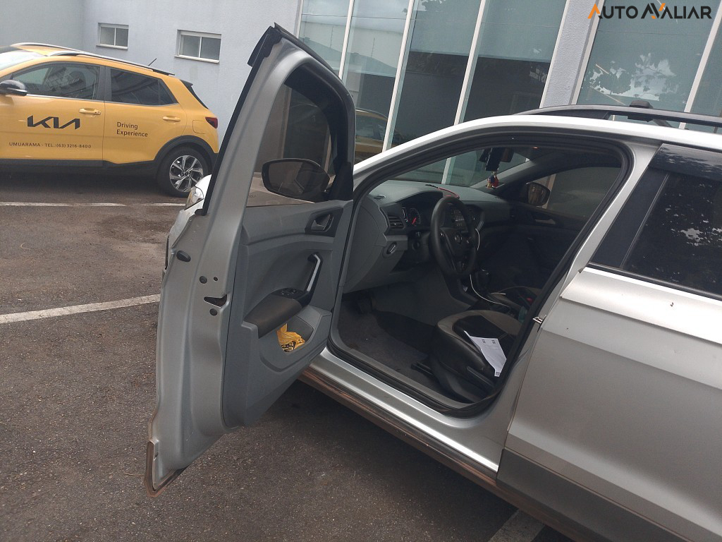 VOLKSWAGEN T-CROSS 1.0 200 TSI TOTAL FLEX SENSE AUTOM&Aacute;TICO