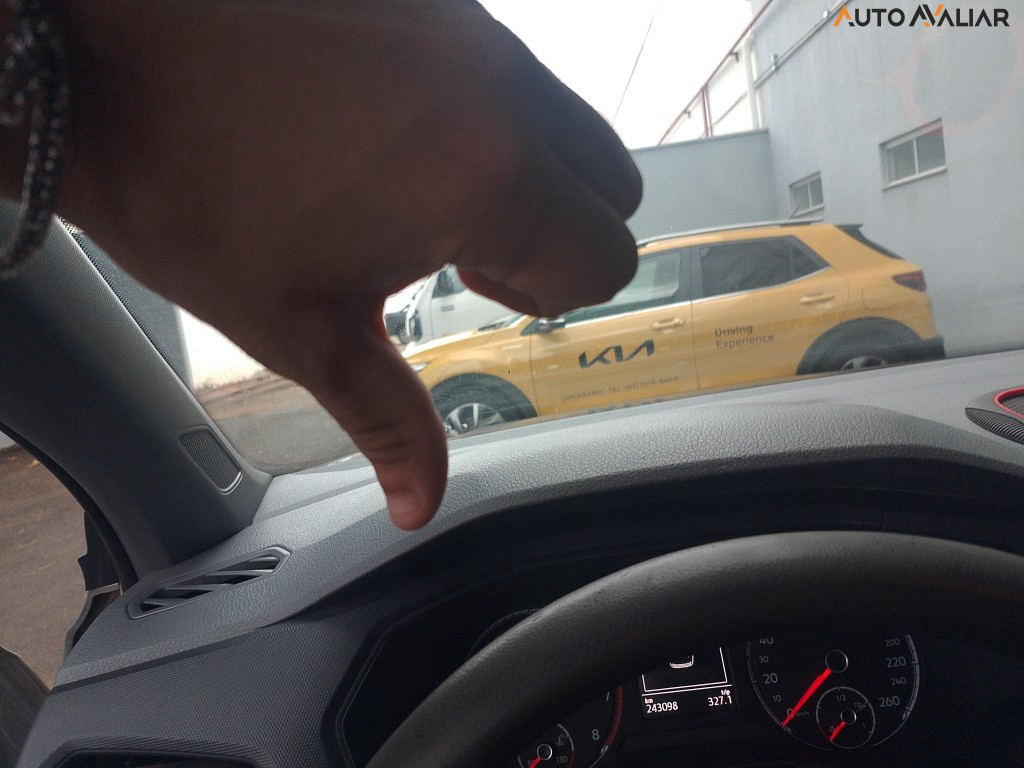 VOLKSWAGEN T-CROSS 1.0 200 TSI TOTAL FLEX SENSE AUTOM&Aacute;TICO